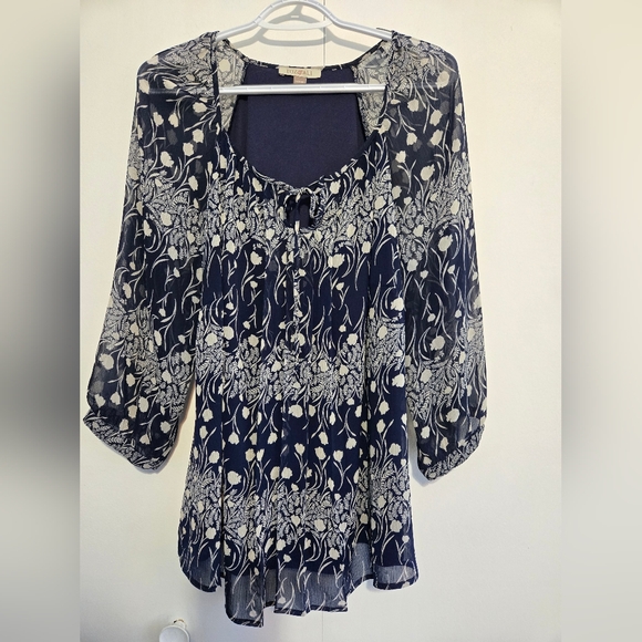 Roz & Ali Tops - Roz & Ali Navy and Cream Floral Blouse - Size 1X